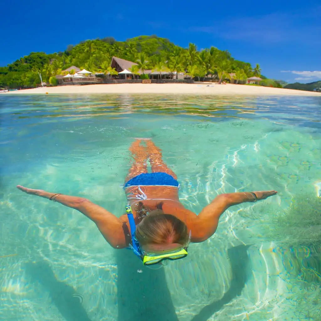 Snorkelling at the Denarau Island